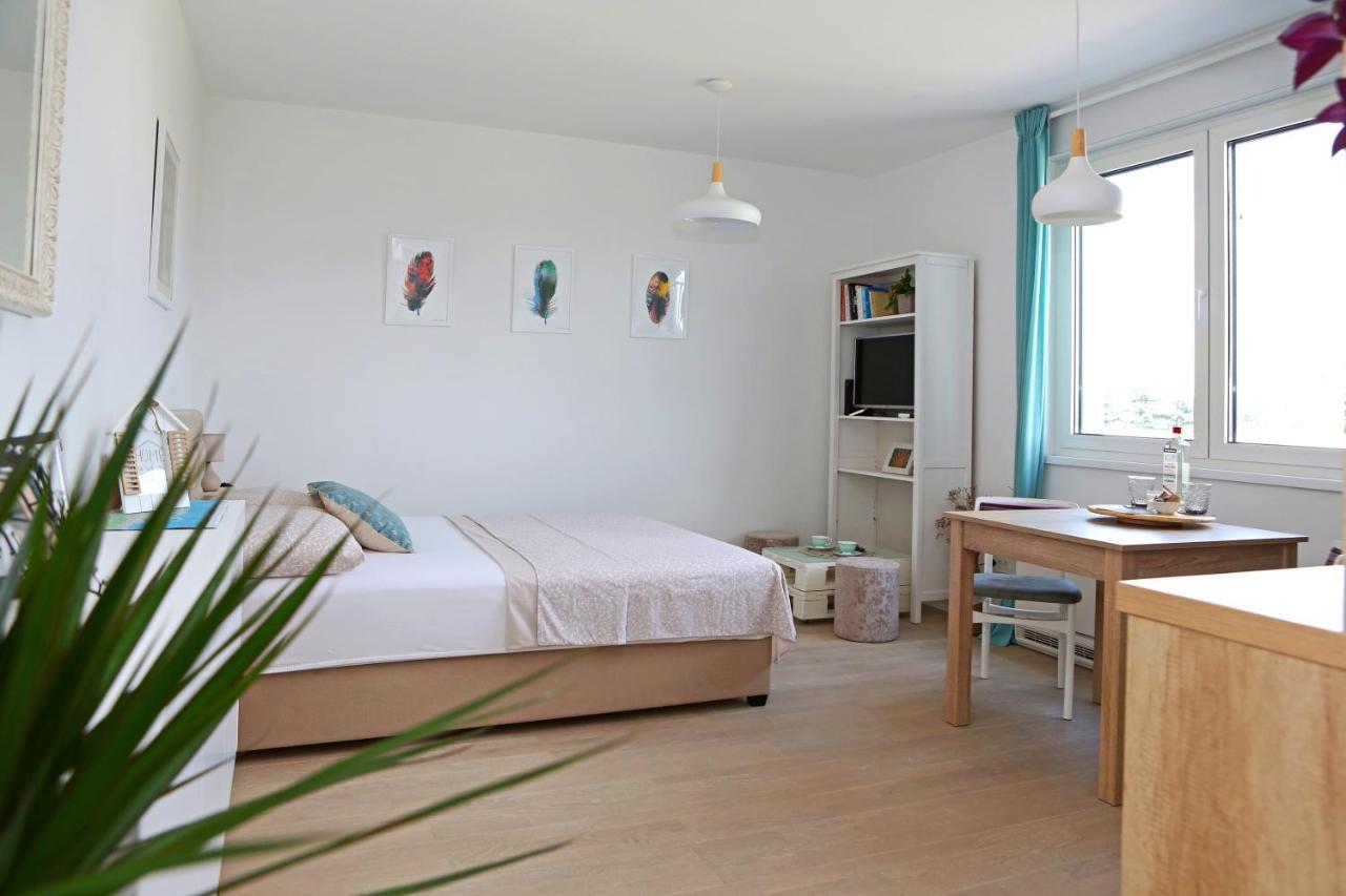 Studio Apartment Camino With Parking Zadar Ngoại thất bức ảnh